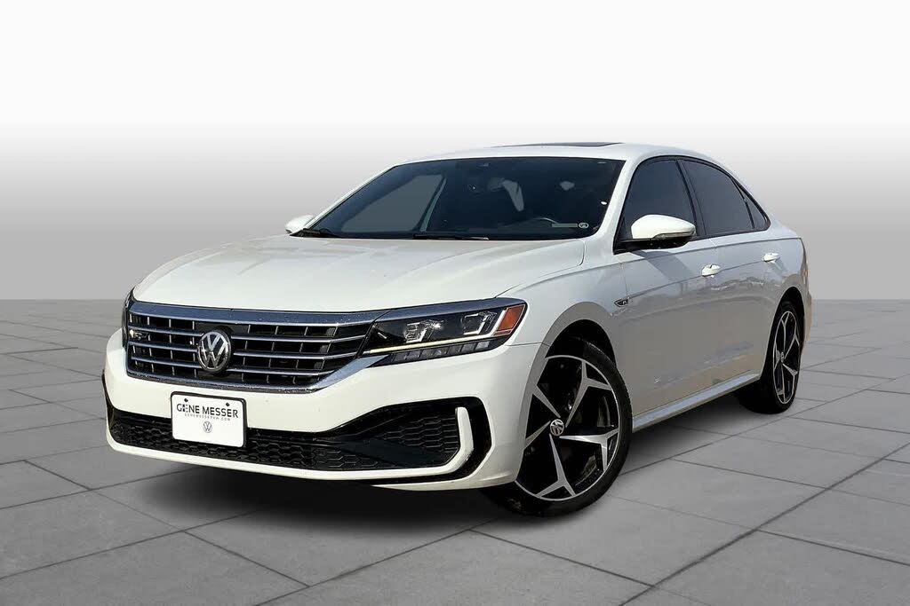 2021 Volkswagen Passat 2.0T R-Line FWD