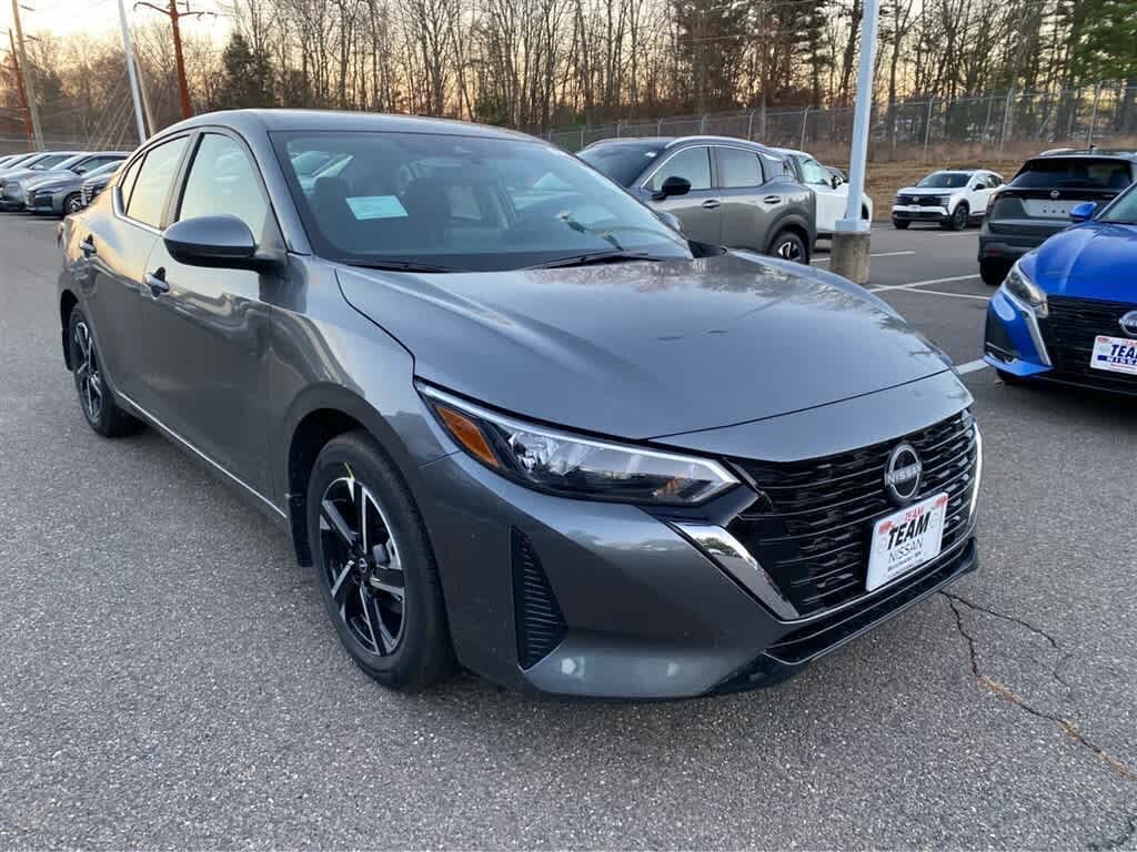 2025 Nissan Sentra SV FWD