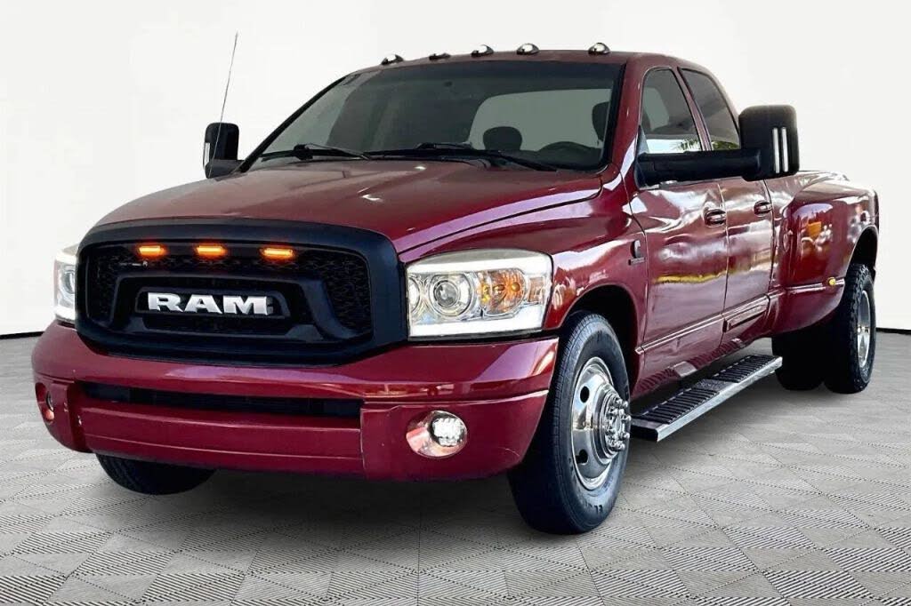 2006 Dodge RAM 3500 SLT Quad Cab LB DRW RWD