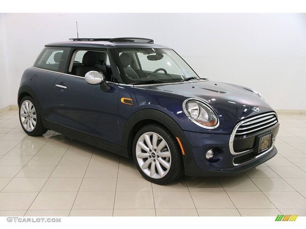 2014 MINI Cooper Hatchback FWD