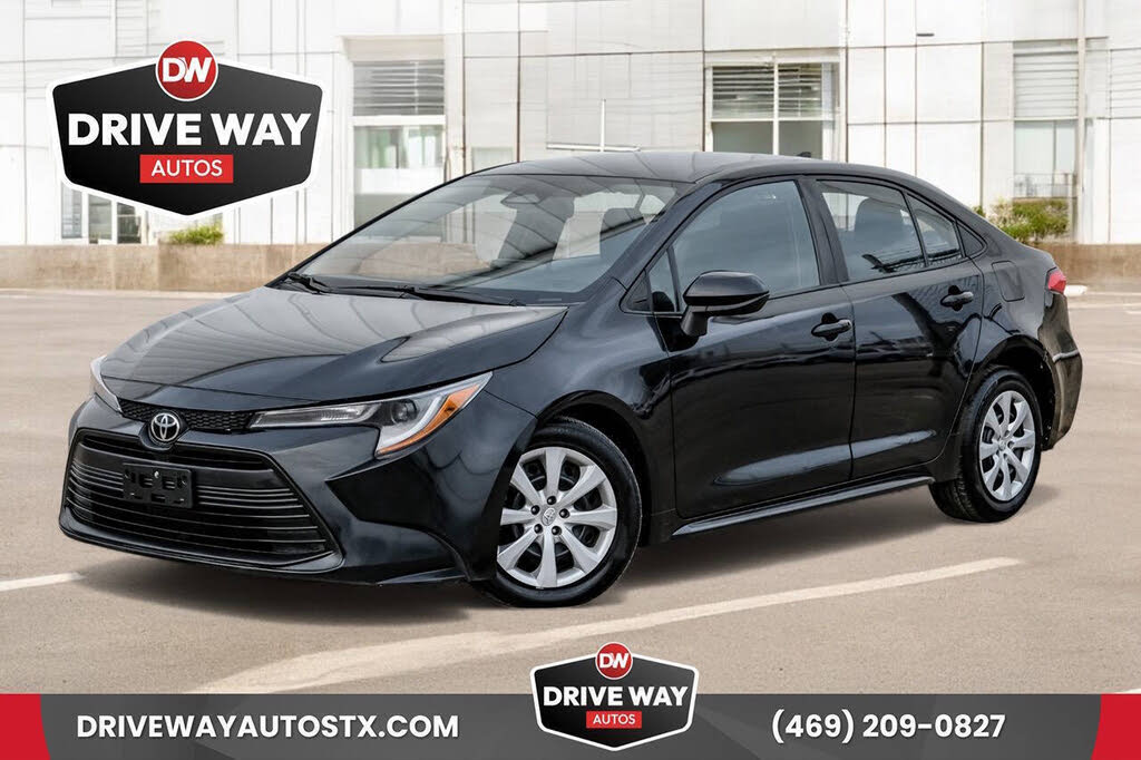 2023 Toyota Corolla LE FWD