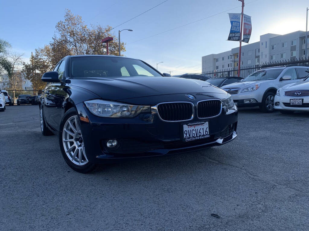 2014 BMW 3 Series 320i Sedan RWD
