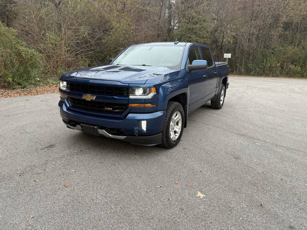2018 Chevrolet Silverado 1500 LT Z71 Crew Cab 4WD