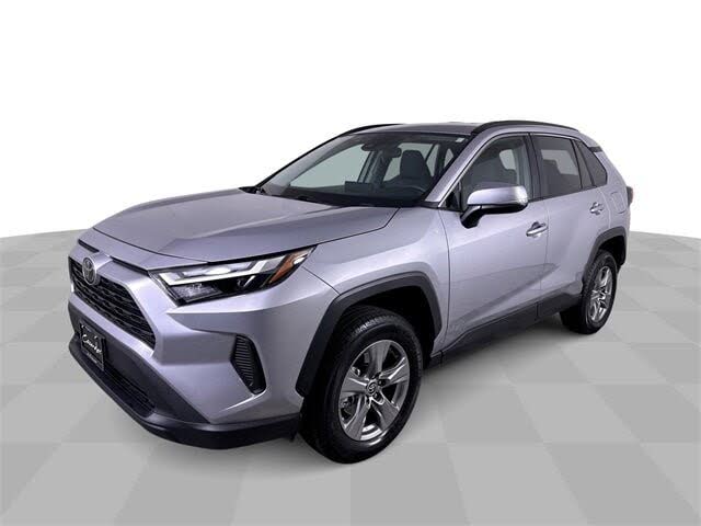 2024 Toyota RAV4 XLE FWD