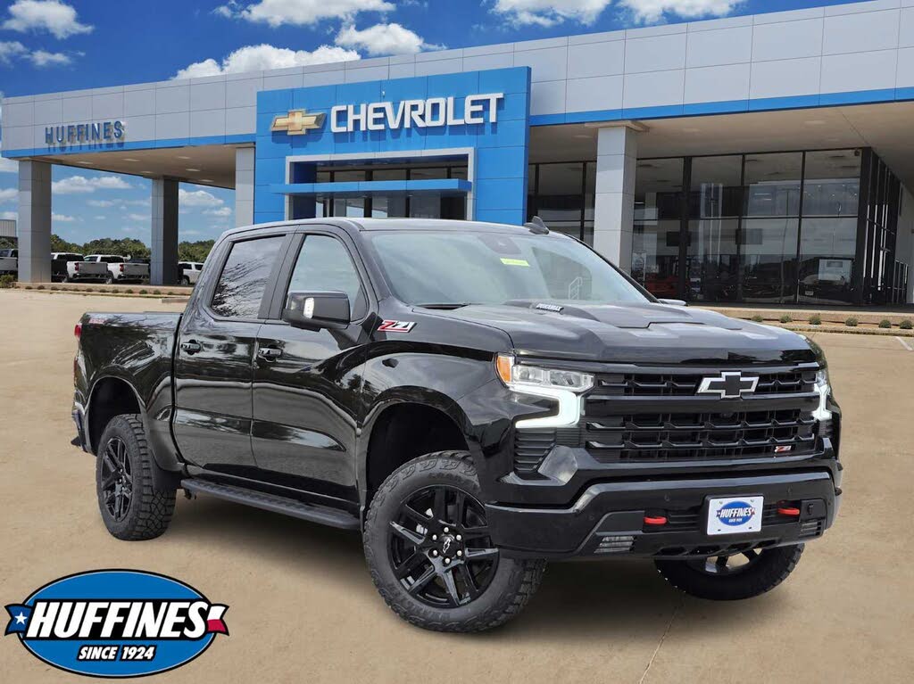 2026 Chevrolet Silverado 1500 LT Trail Boss Crew Cab 4WD