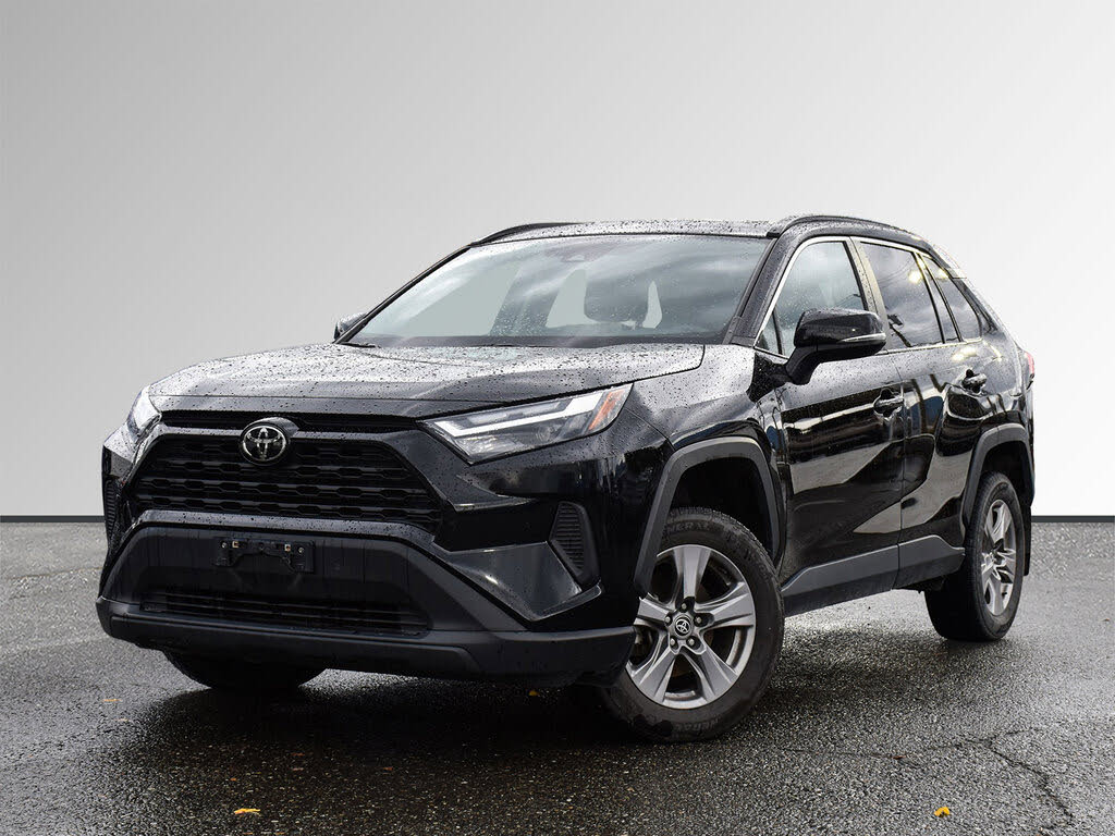 2022 Toyota RAV4 XLE AWD