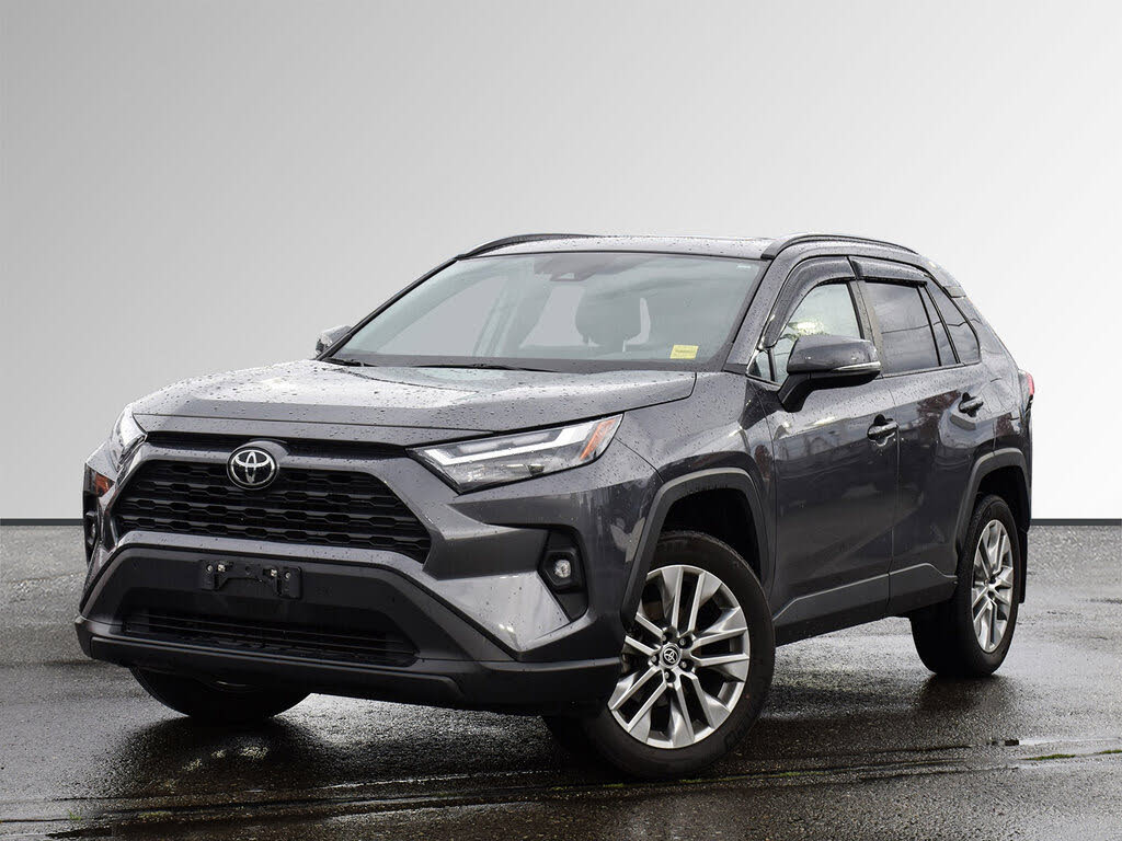 2022 Toyota RAV4 XLE AWD