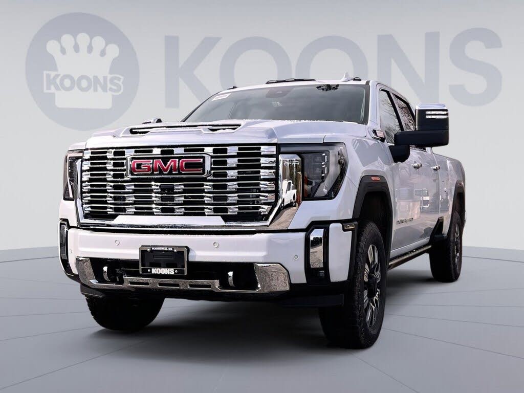 2026 GMC Sierra 3500HD Denali Crew Cab 4WD