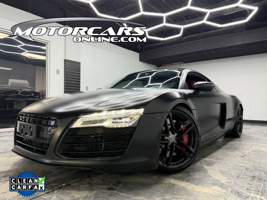 2015 Audi R8 quattro V8 Coupe AWD