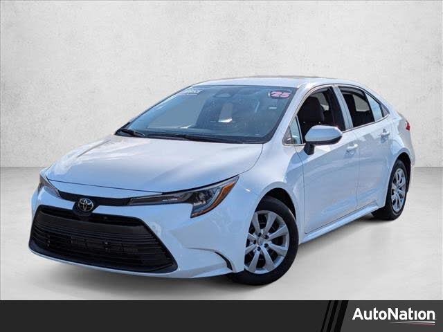 2025 Toyota Corolla LE FWD