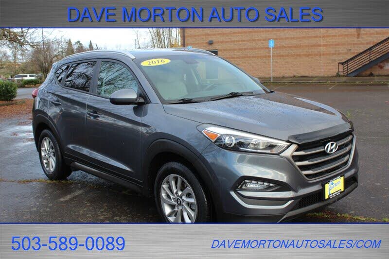 2016 Hyundai Tucson 2.0L SE AWD with Beige Seats