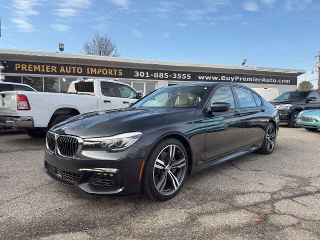 2019 BMW 7 Series 740i RWD