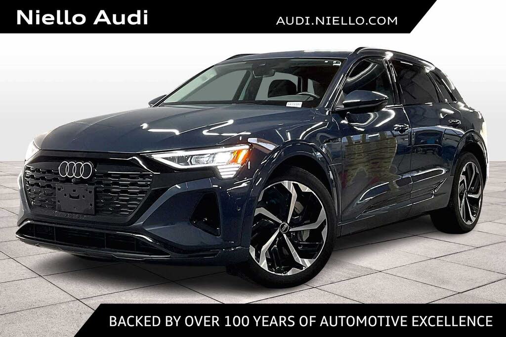 2024 Audi Q8 e-tron quattro Premium Plus AWD