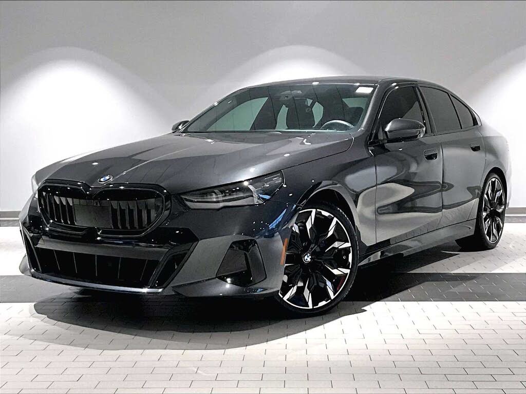 2024 BMW 5 Series 530i RWD
