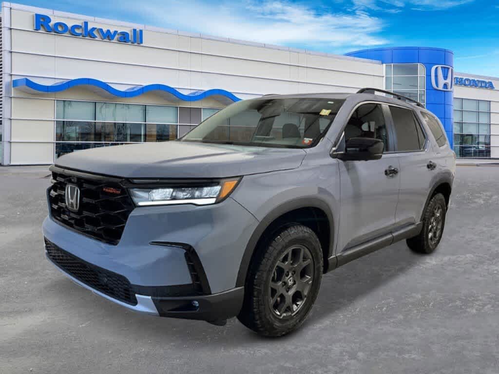 2025 Honda Pilot TrailSport AWD