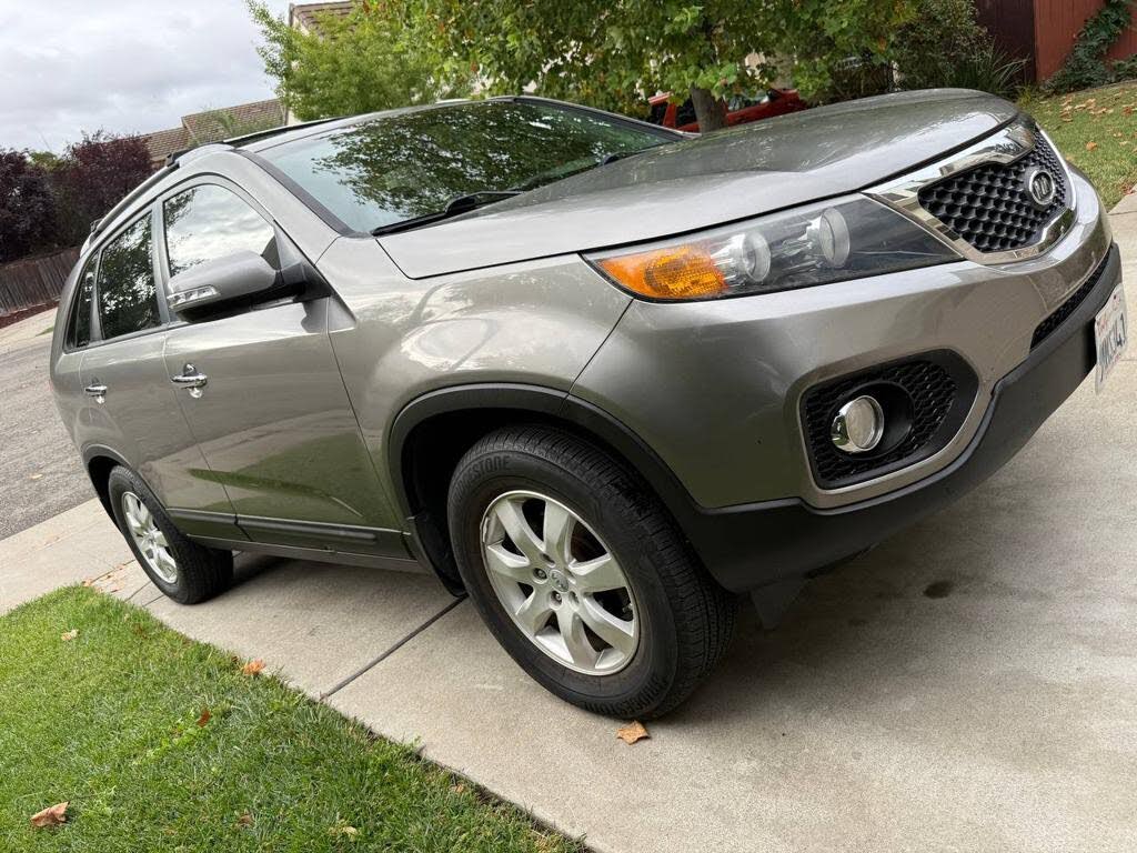 2012 Kia Sorento LX