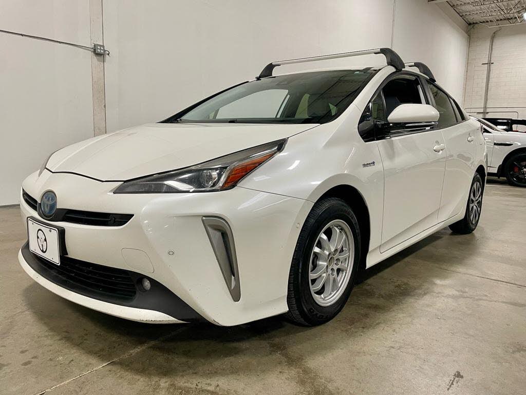 2019 Toyota Prius LE AWD-e