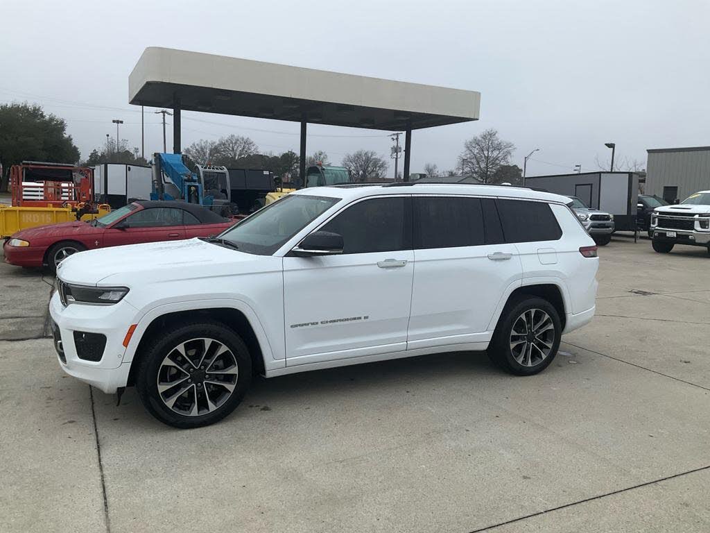 2021 Jeep Grand Cherokee L Overland 4WD