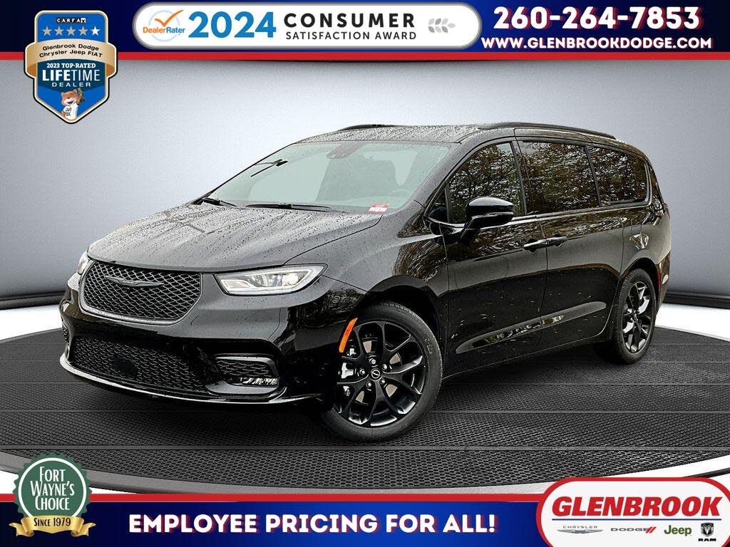 2026 Chrysler Pacifica Select FWD