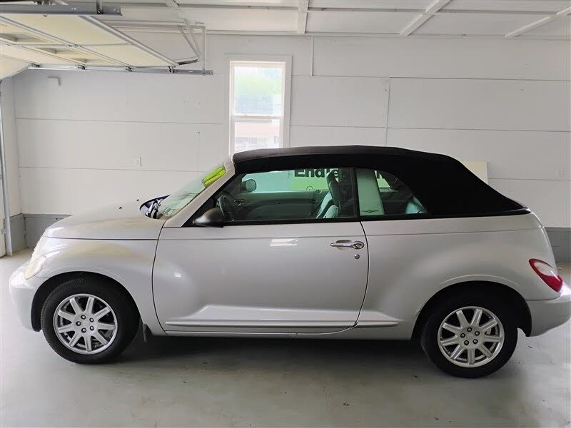 2007 Chrysler PT Cruiser Convertible FWD
