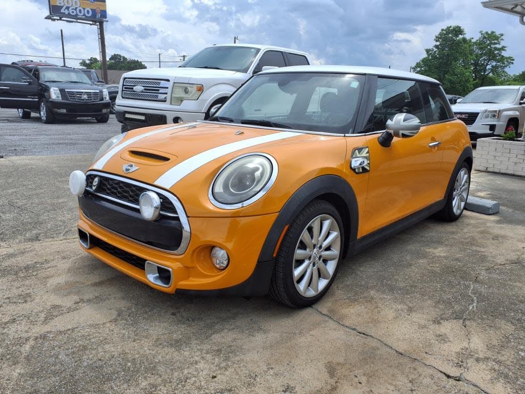 2014 MINI Cooper S Hatchback FWD