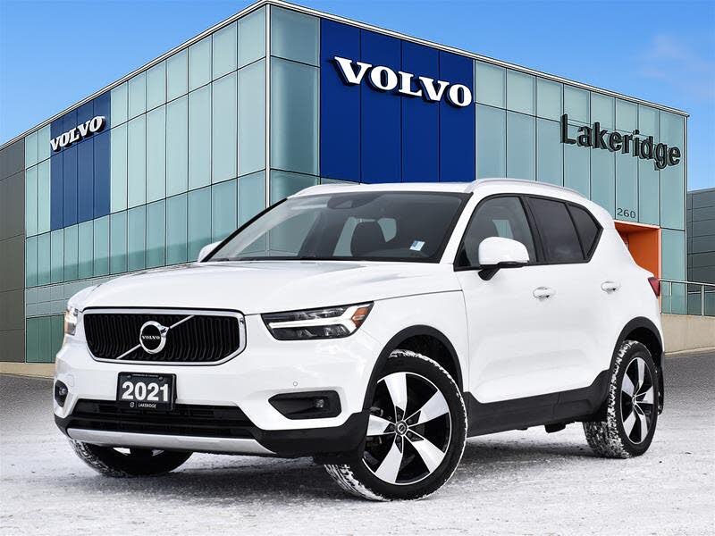 2021 Volvo XC40 T5 Momentum AWD