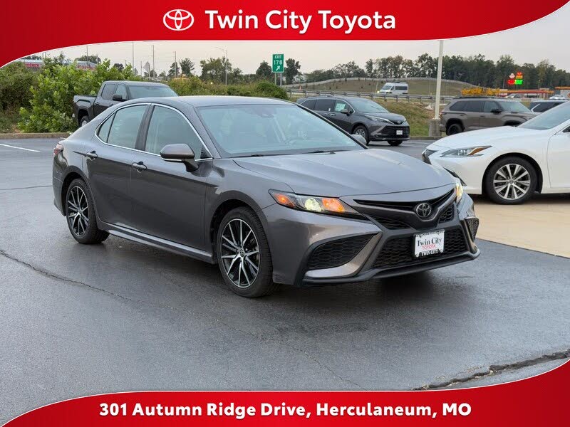 2023 Toyota Camry SE Nightshade FWD