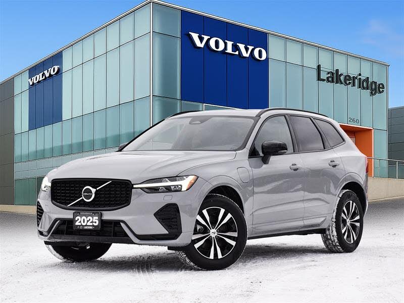 2025 Volvo XC60 Recharge T8 Core Dark Theme eAWD