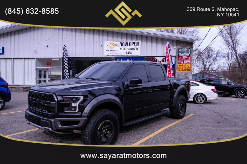 2017 Ford F-150 Raptor SuperCrew 4WD