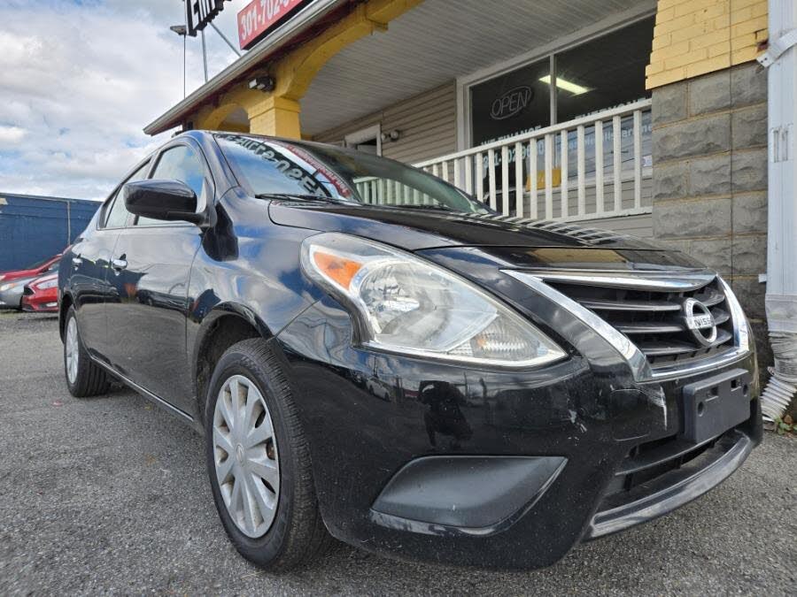 2018 Nissan Versa SV