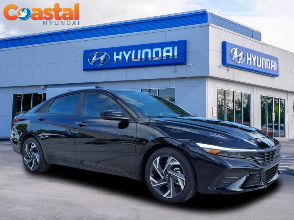 2025 Hyundai Elantra SEL Sport FWD