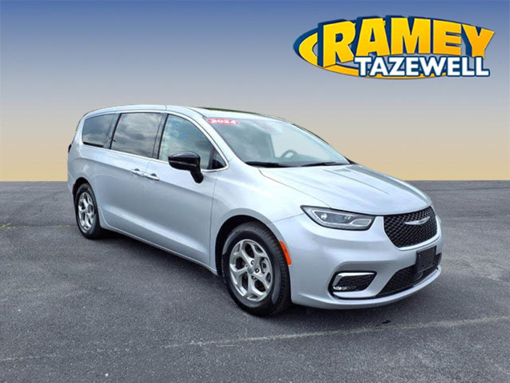 2024 Chrysler Pacifica Limited FWD