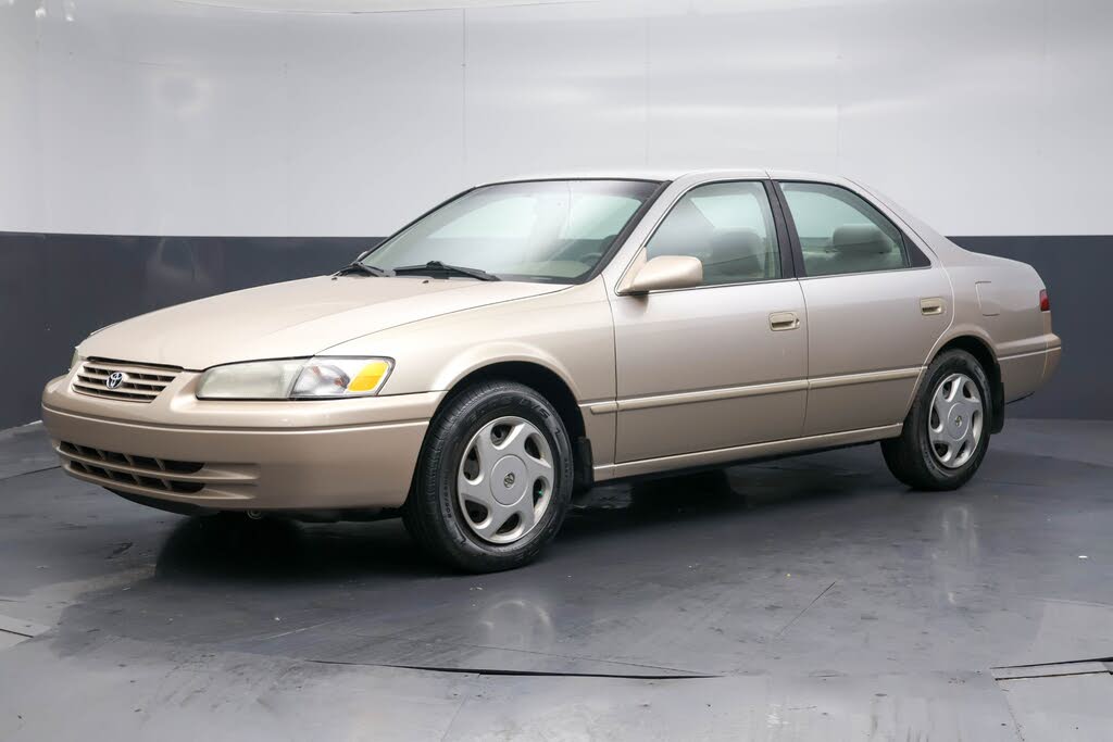1997 Toyota Camry LE V6