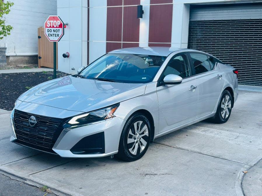 2023 Nissan Altima 2.5 S FWD