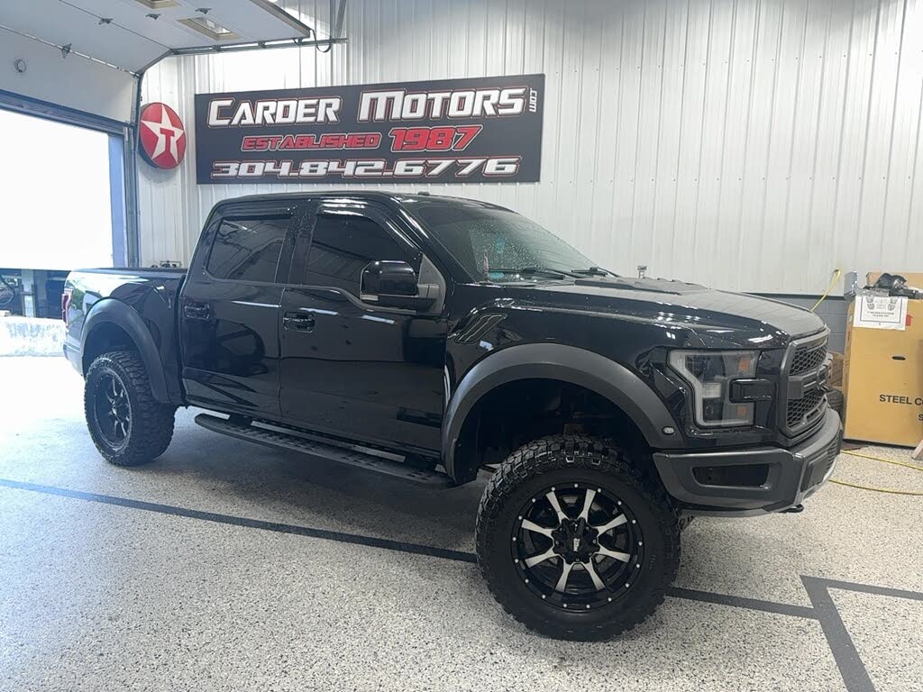 2017 Ford F-150 Raptor SuperCrew 4WD