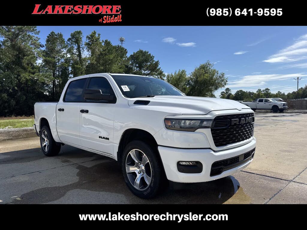 2025 RAM 1500 Tradesman Crew Cab 4WD