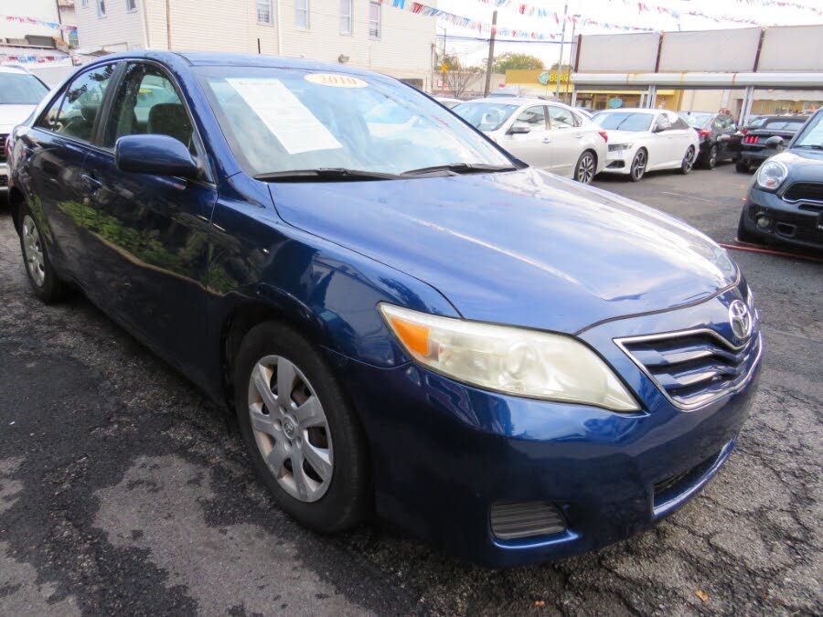 2010 Toyota Camry LE