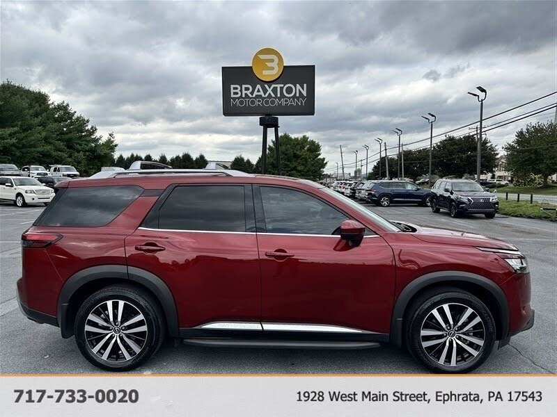2023 Nissan Pathfinder Platinum 4WD