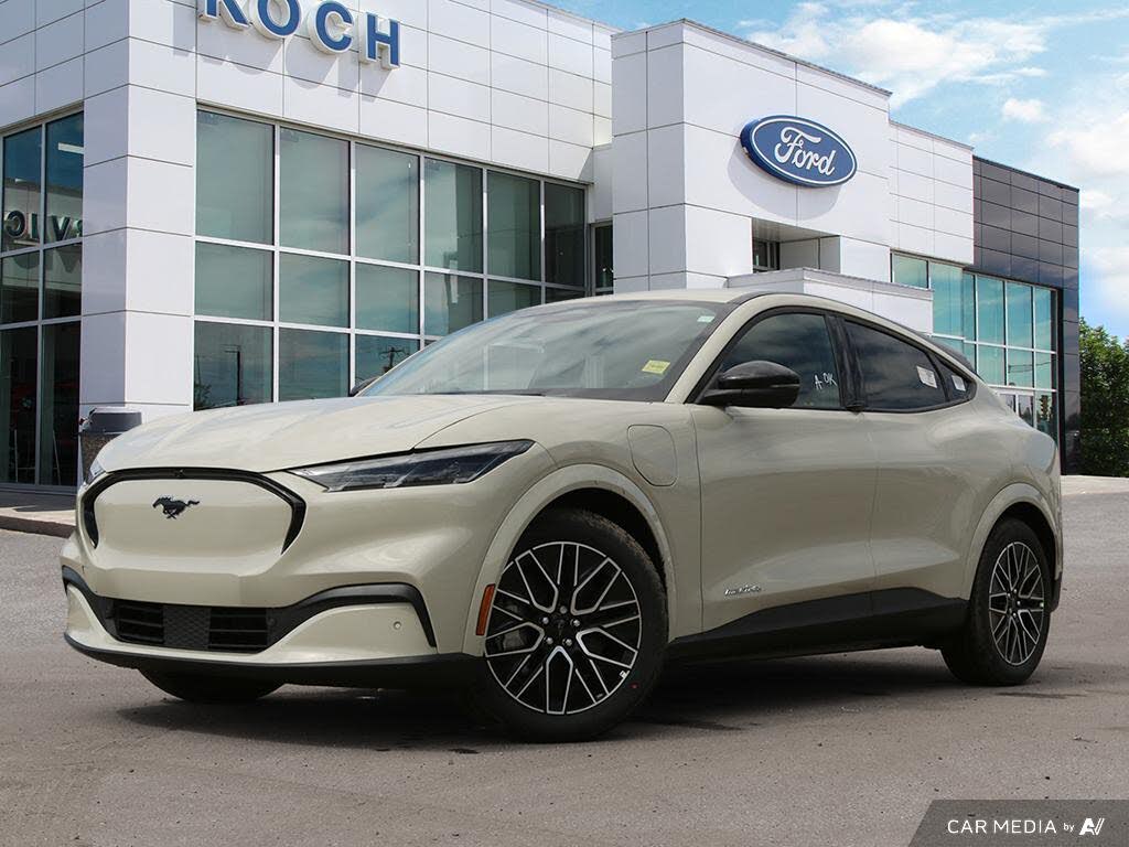 Ford Mustang Mach-E Premium AWD 2025