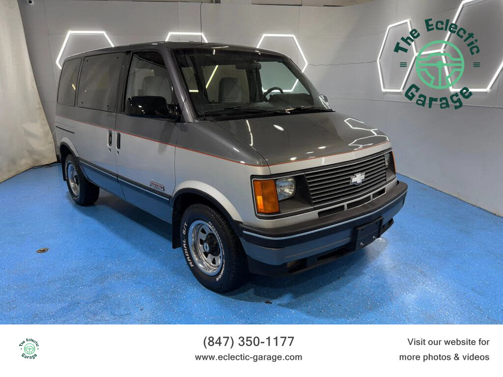 1990 Chevrolet Astro LT RWD