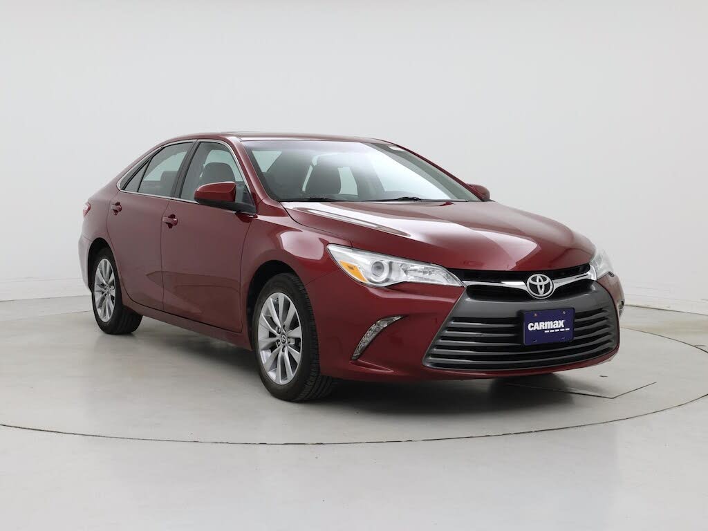 2016 Toyota Camry XLE