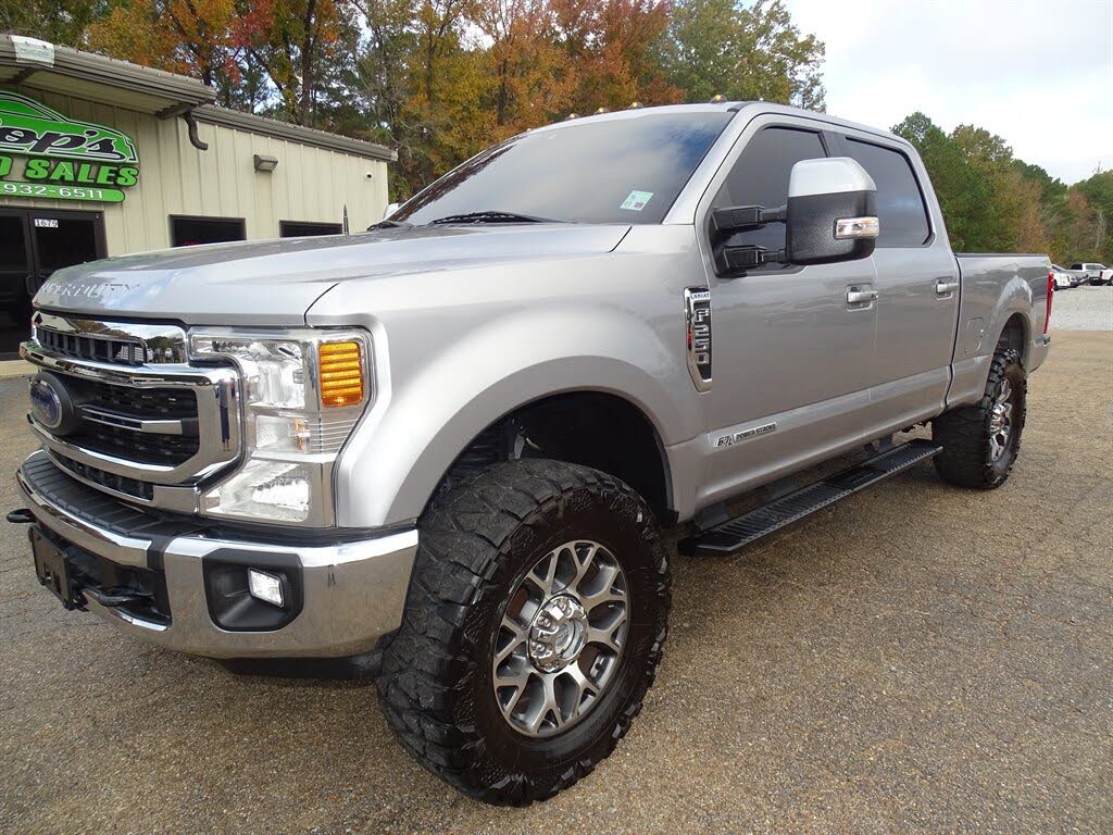 2020 Ford F-250 Super Duty Lariat Crew Cab 4WD