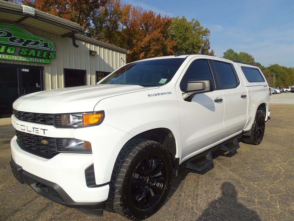 2022 Chevrolet Silverado 1500 Custom Crew Cab 4WD