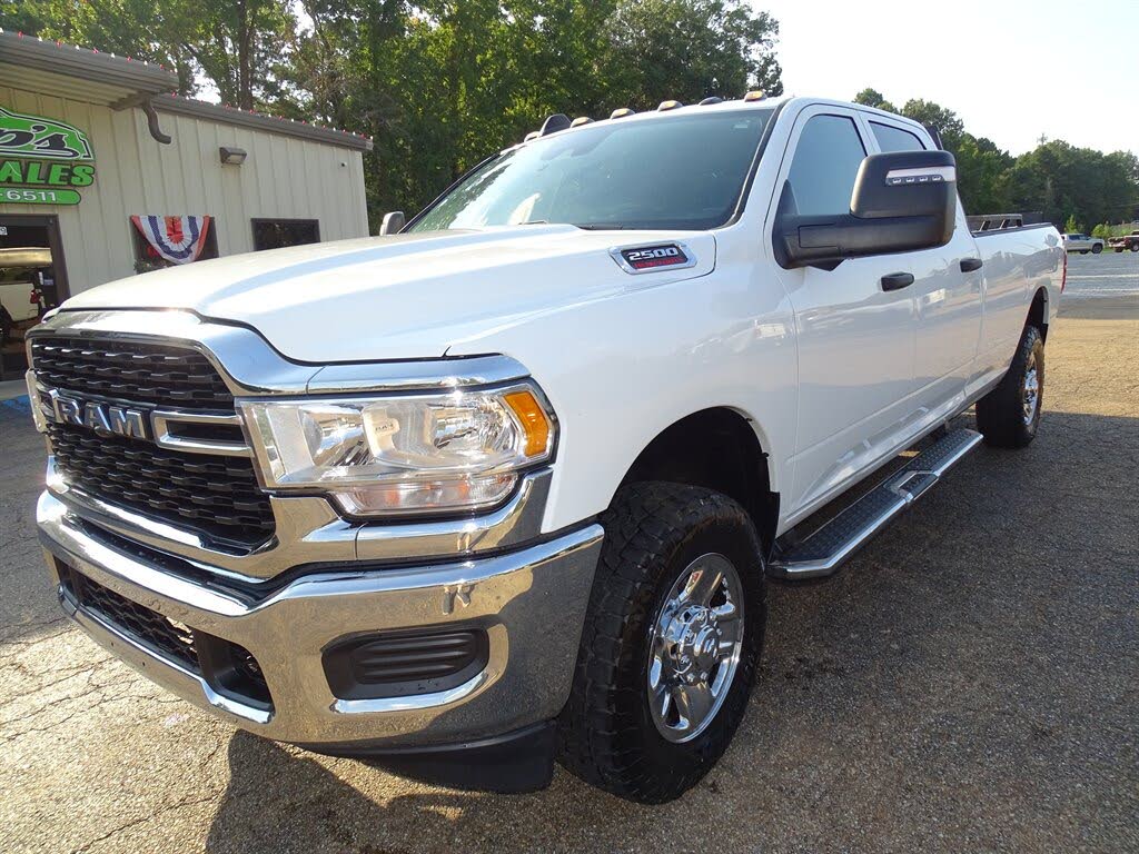 2023 RAM 2500 Tradesman Crew Cab LB 4WD