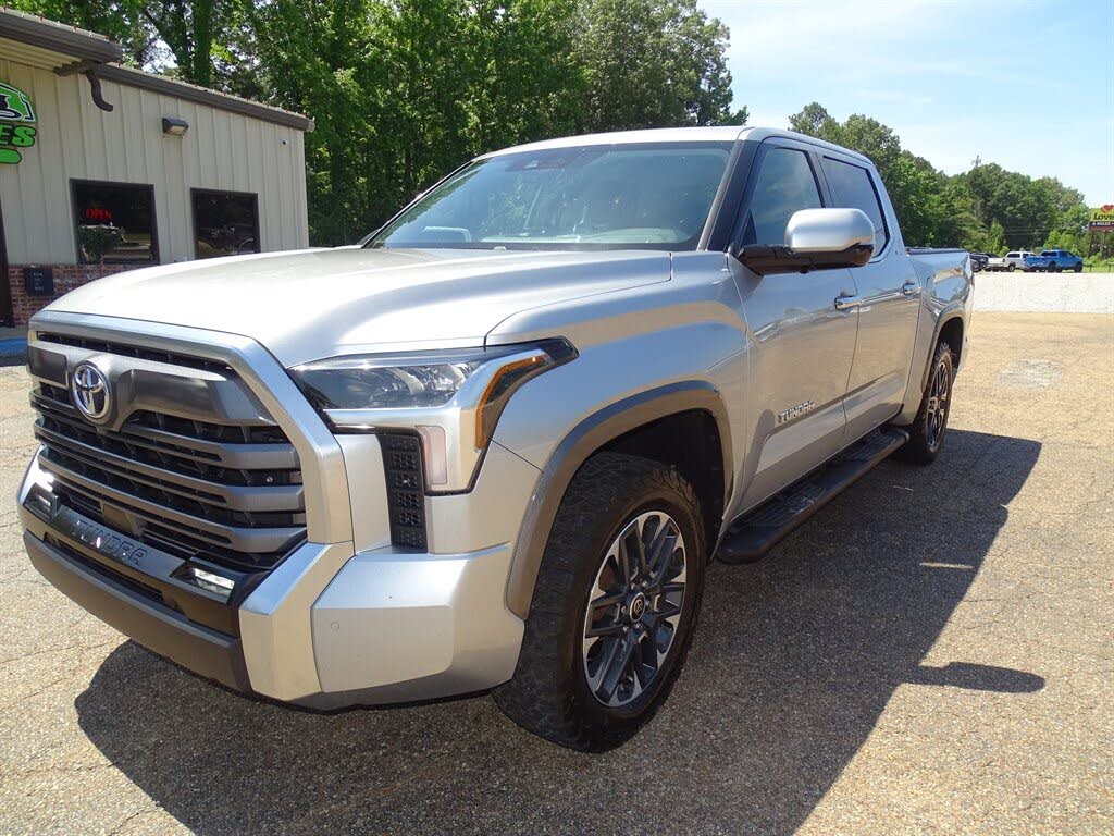 2023 Toyota Tundra Limited CrewMax Cab 4WD