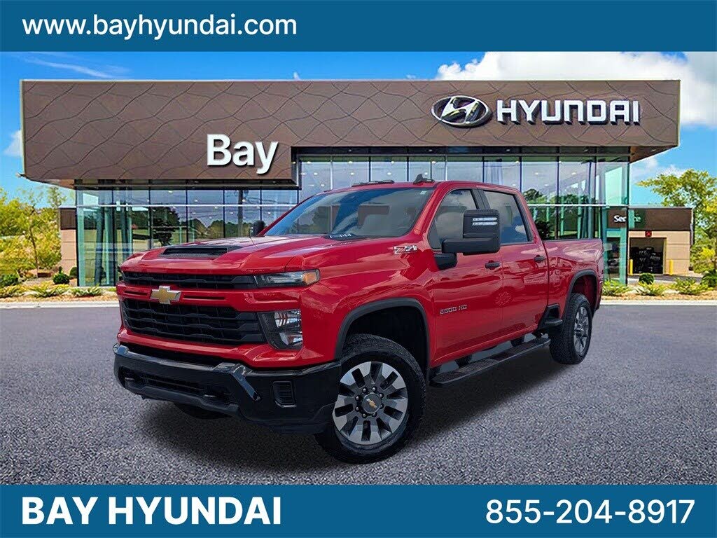 2024 Chevrolet Silverado 2500HD Custom Crew Cab 4WD