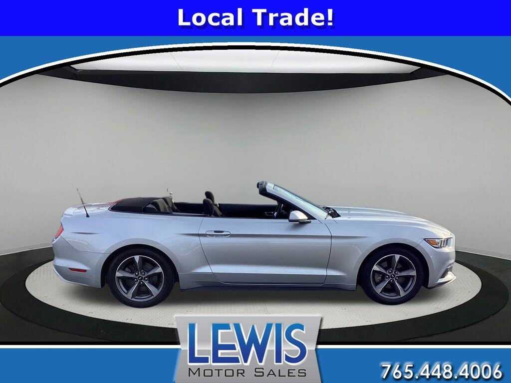 2017 Ford Mustang V6 Convertible RWD