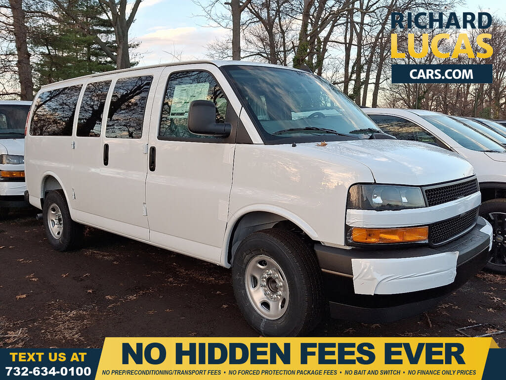 2025 Chevrolet Express 2500 LS RWD