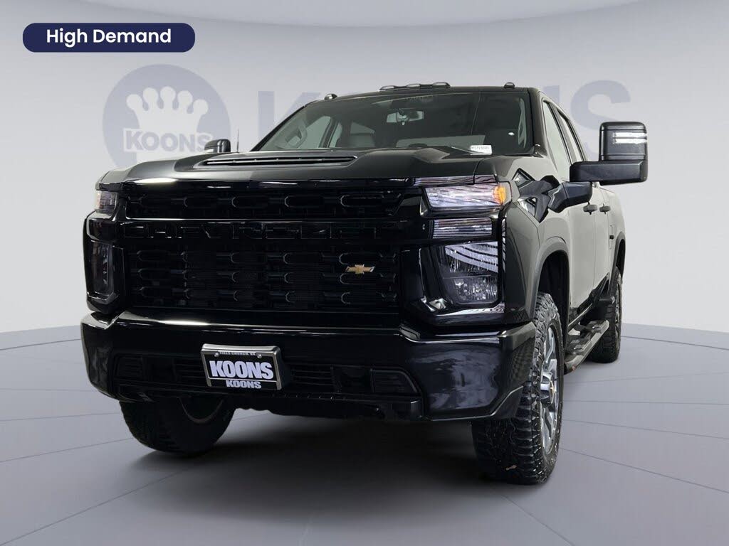 2023 Chevrolet Silverado 2500HD Custom Crew Cab 4WD