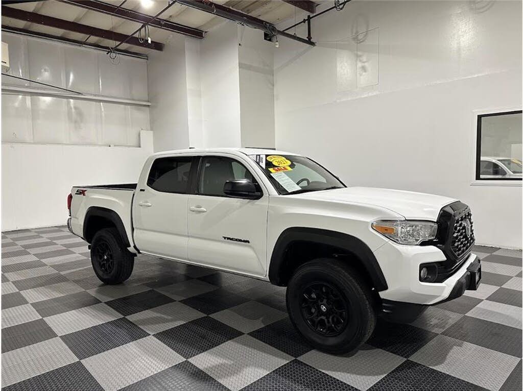 2023 Toyota Tacoma SR5 V6 Double Cab RWD